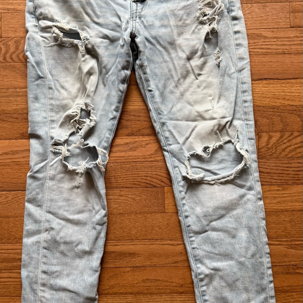 Distressed Light Blue Men’s Jeans